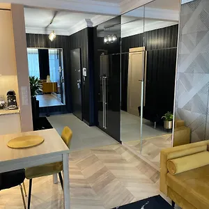  Apartament Golden Mood